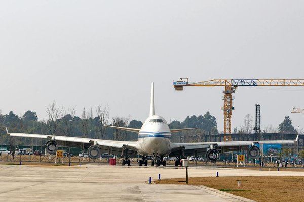Quels sont les meilleurs spots pour observer les lions dans le parc national de Serengeti, Tanzanie?